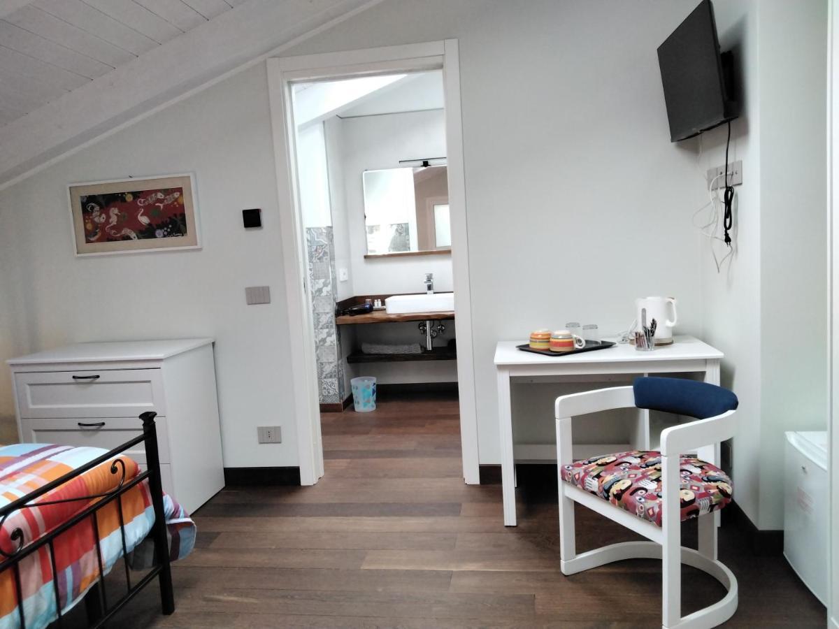 "Vento Di Levante Suite" Benvenuti In Collina คาซาร์ซา ลิกูเร ภายนอก รูปภาพ