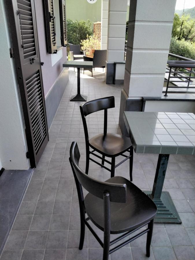 "Vento Di Levante Suite" Benvenuti In Collina คาซาร์ซา ลิกูเร ภายนอก รูปภาพ